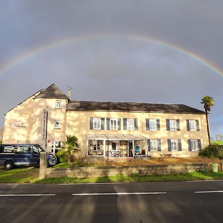 Hotel Les Montois Céaux المظهر الخارجي الصورة